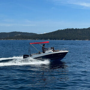 Cap-camarat-l-indien-location-bateaux-jetski-porquerolles