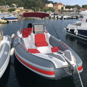 Semi-rigide-MV-GT-27-7m85-GT27-l-indien-location-bateaux-jetski-porquerolles